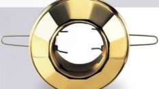 1079